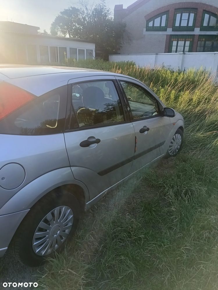 Ford Focus 1.8 TDCi Comfort - 5