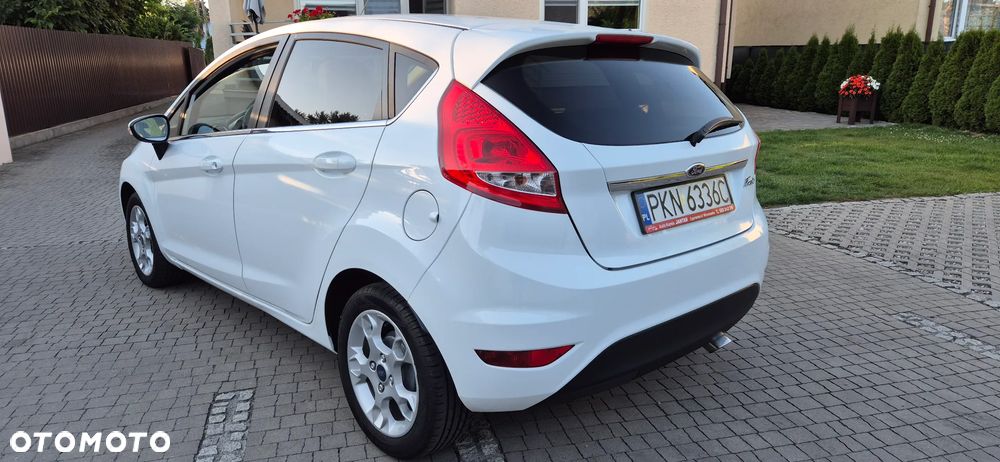 Ford Fiesta 1.6 TDCi Trend - 11