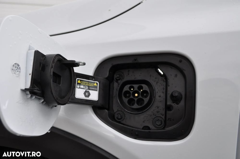 Kia XCeed 1.6 GDI 6DCT PHEV Vision - 12