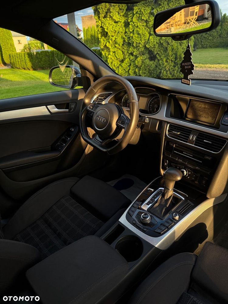 Audi A4 Avant 2.0 TDI Quattro S tronic - 3