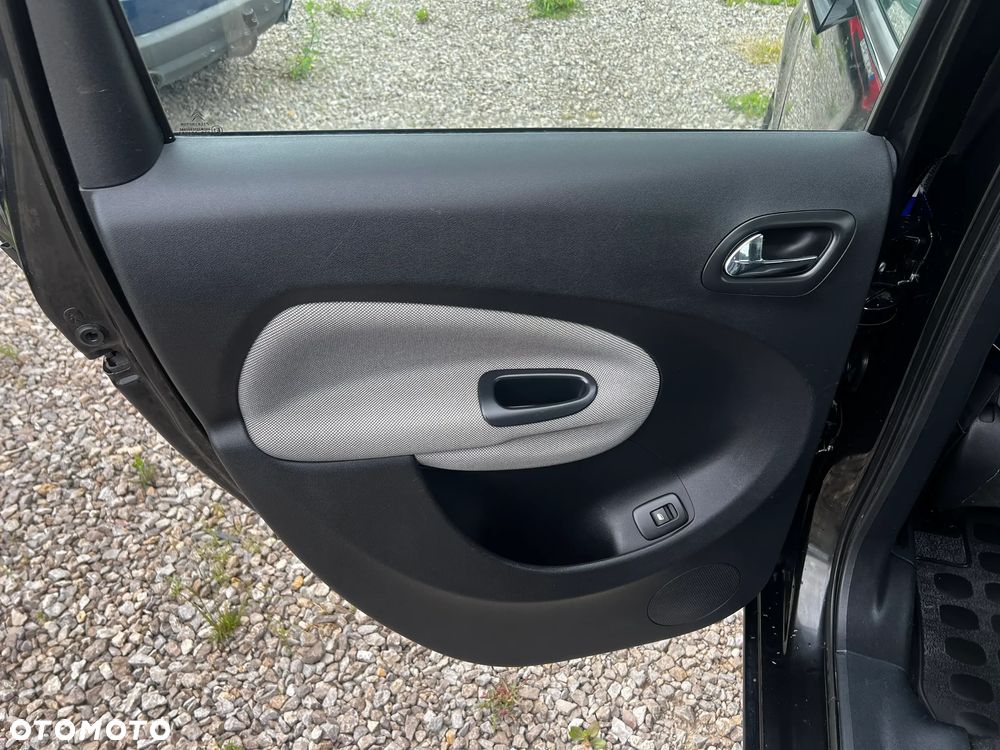 Citroën C3 Picasso 1.6 HDi Attraction - 23