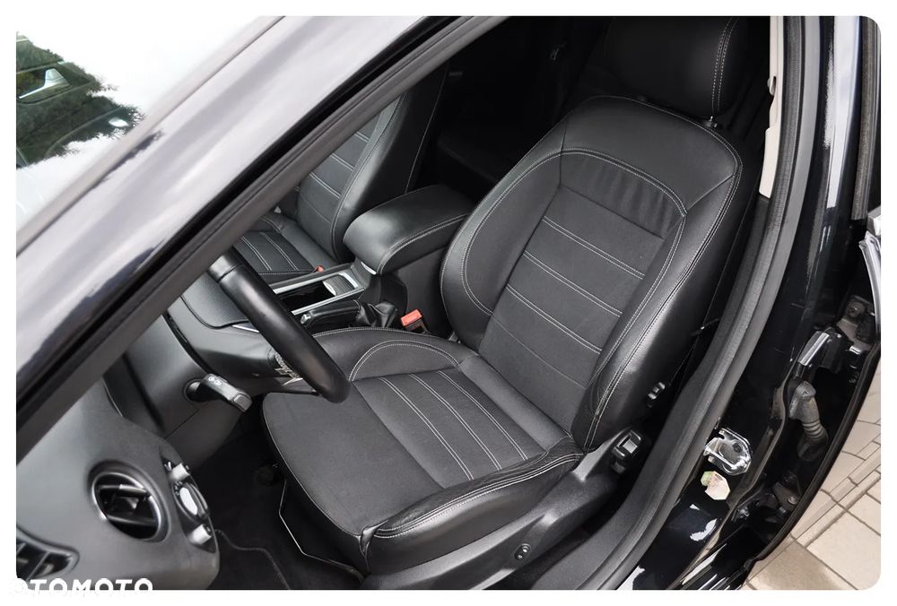 Ford Mondeo 2.0 TDCi Titanium X - 19