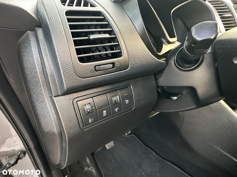 Hyundai ix20 1.6 blue Space+ - 33