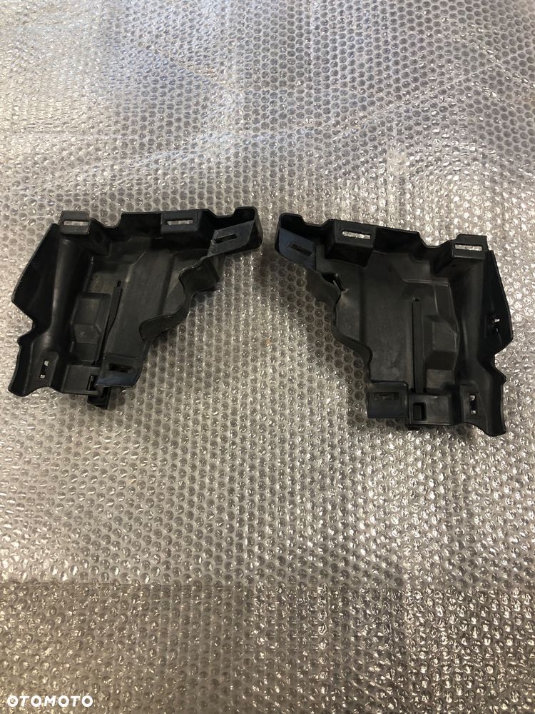 MERCEDES C KLASA W206 AMG KIEROWNICA POWIETRZA PRAWA LEWA A2068850702 A2068850802 - 2