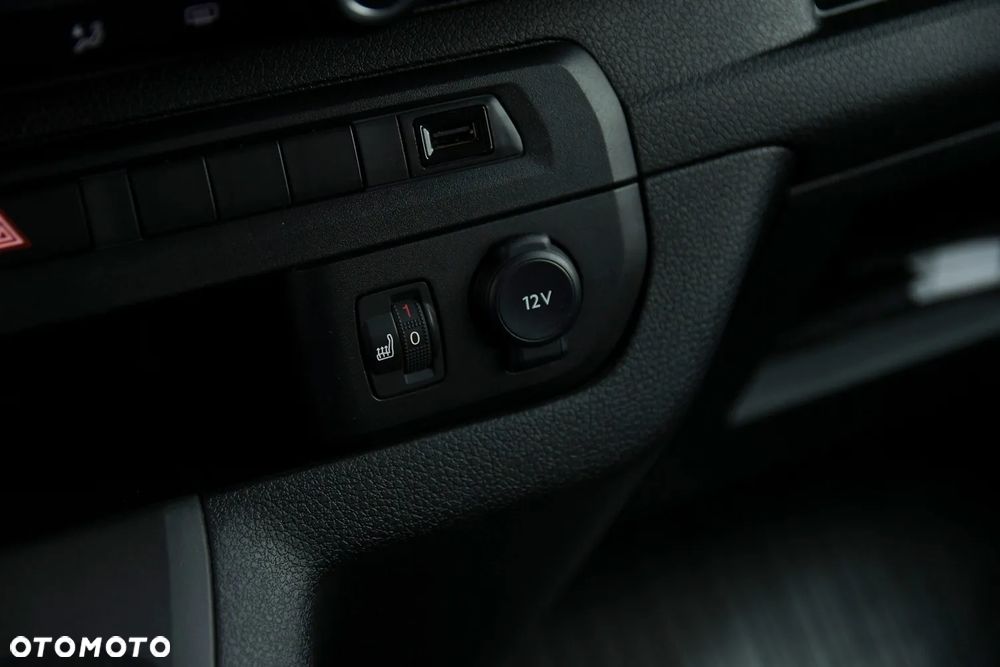 Toyota ProAce - 37