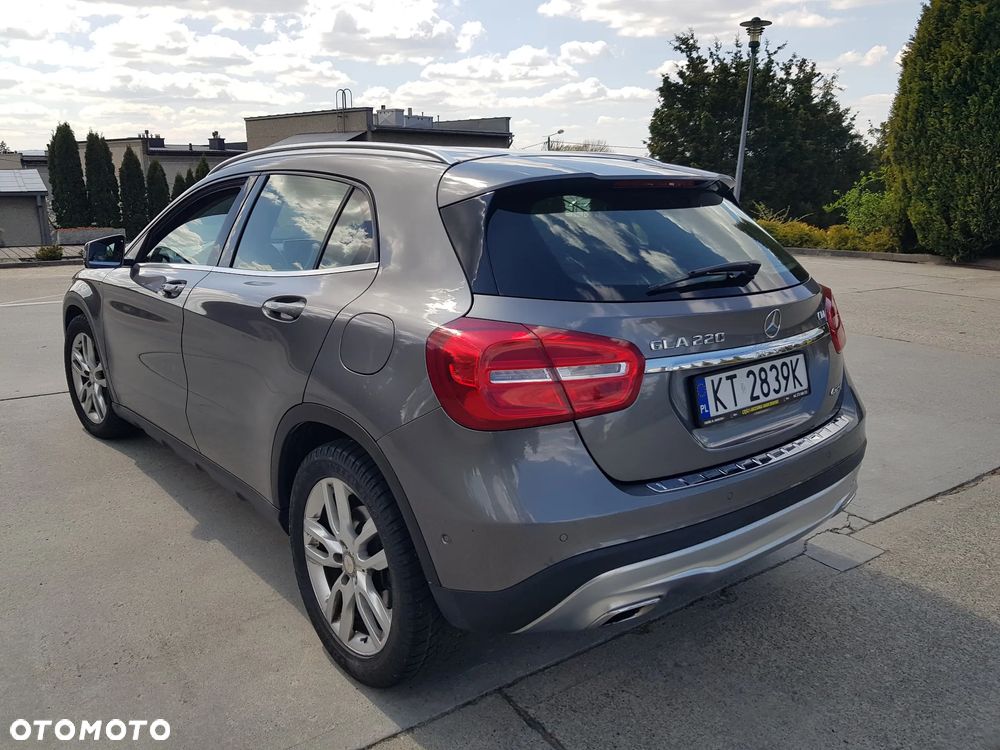 Mercedes-Benz GLA 220 CDI 4Matic 7G-DCT Style - 7