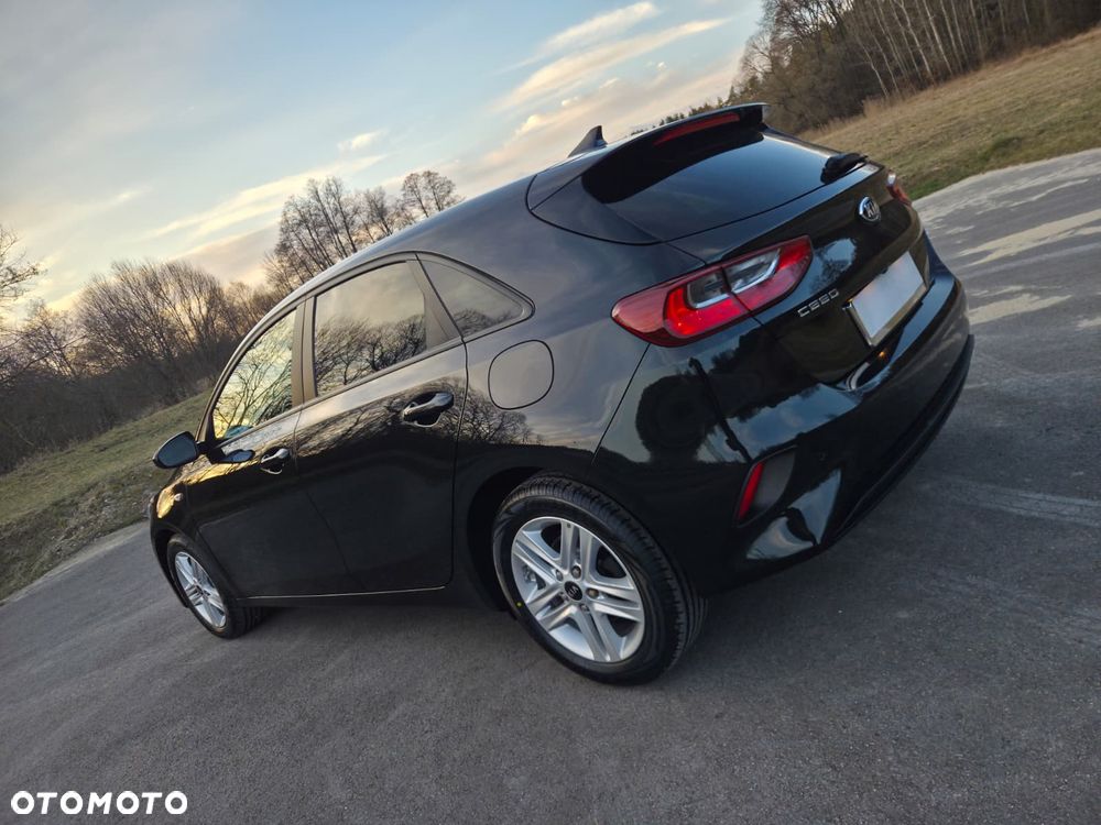Kia Ceed 1.4 Attract - 8