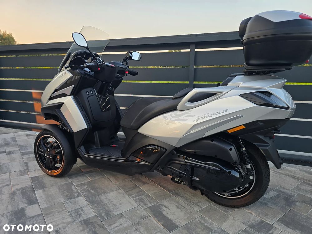 Peugeot Metropolis - 4