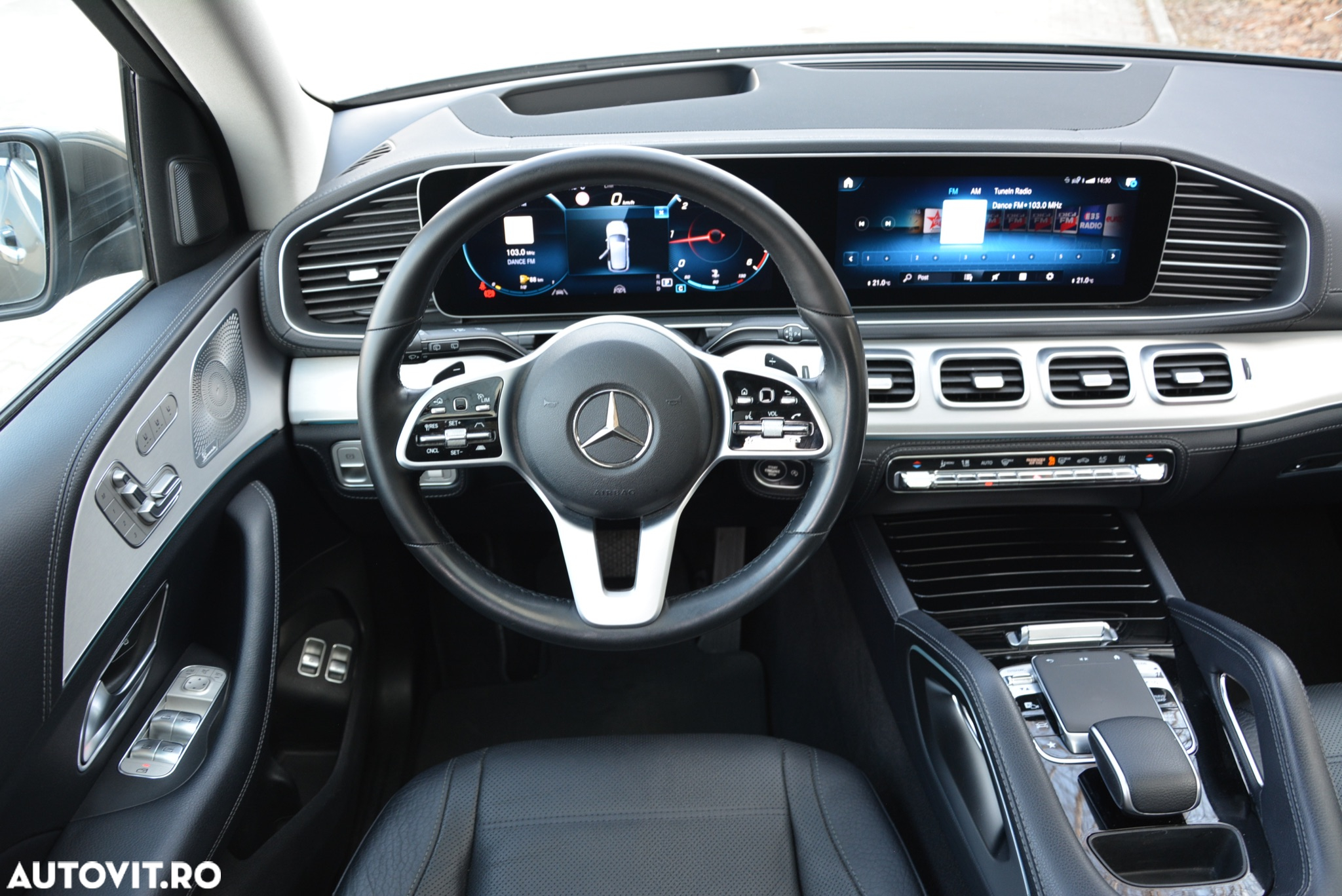 Mercedes-Benz GLE 300 d 4Matic 9G-TRONIC AMG Line - 11