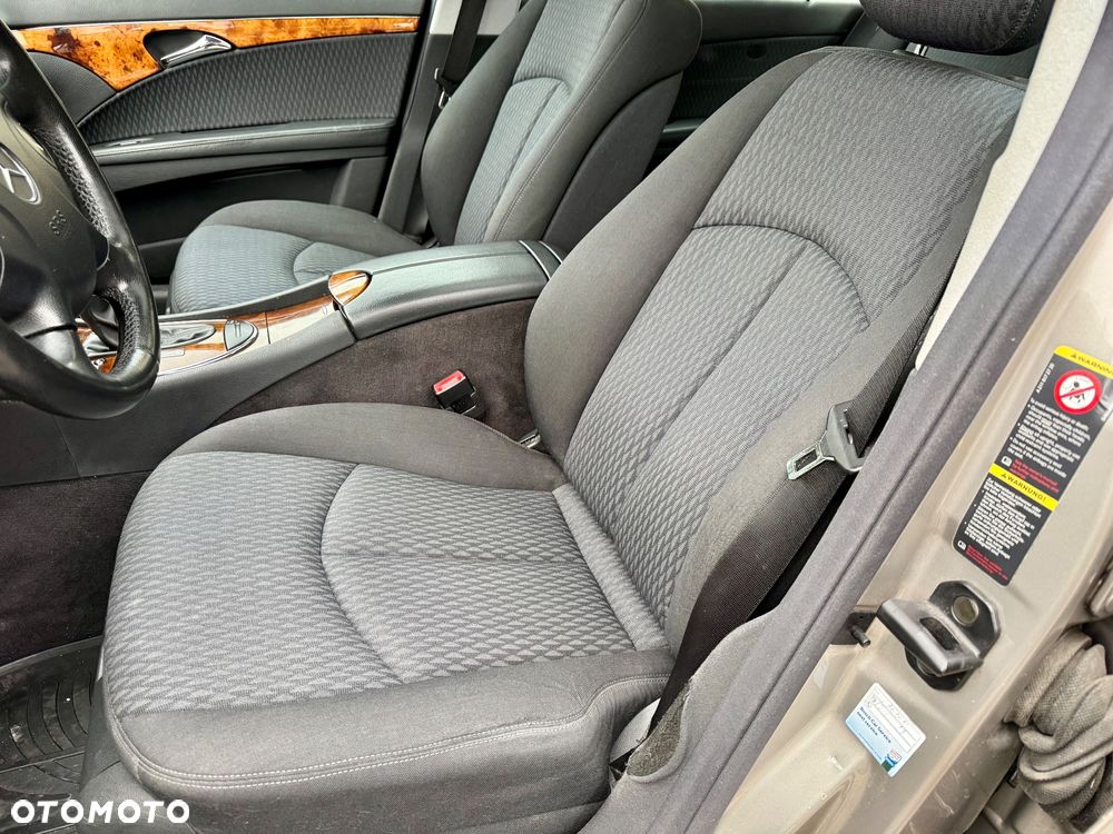 Mercedes-Benz Klasa E 350 Elegance Sport Edition - 14