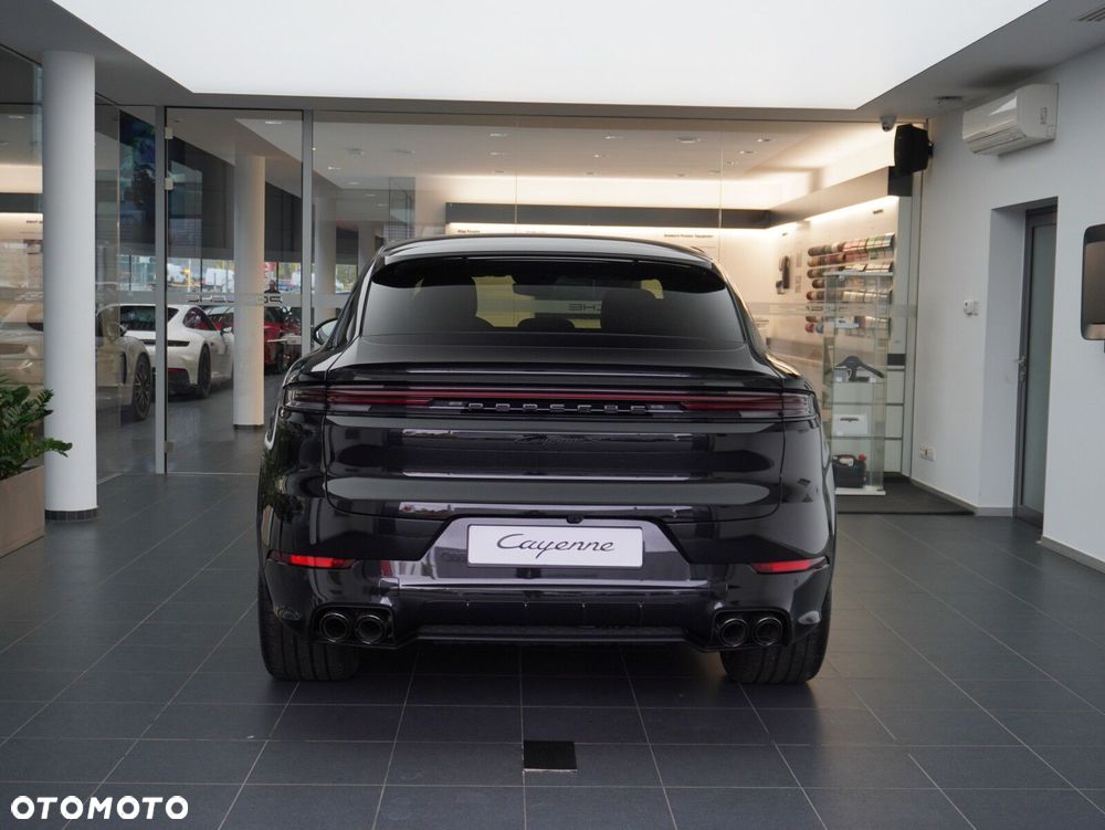 Porsche Cayenne S E-Hybrid PHEV Black Edition - 12