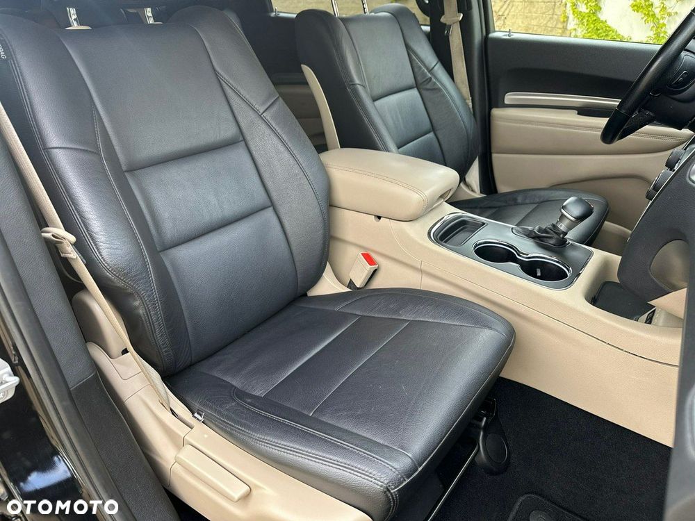 Dodge Durango - 10