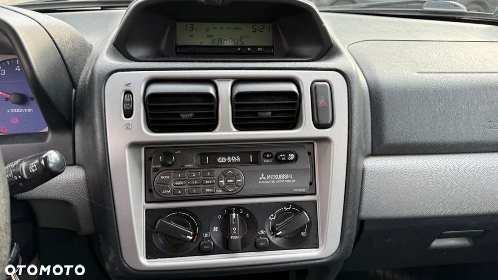 Mitsubishi Pajero Pinin - 13