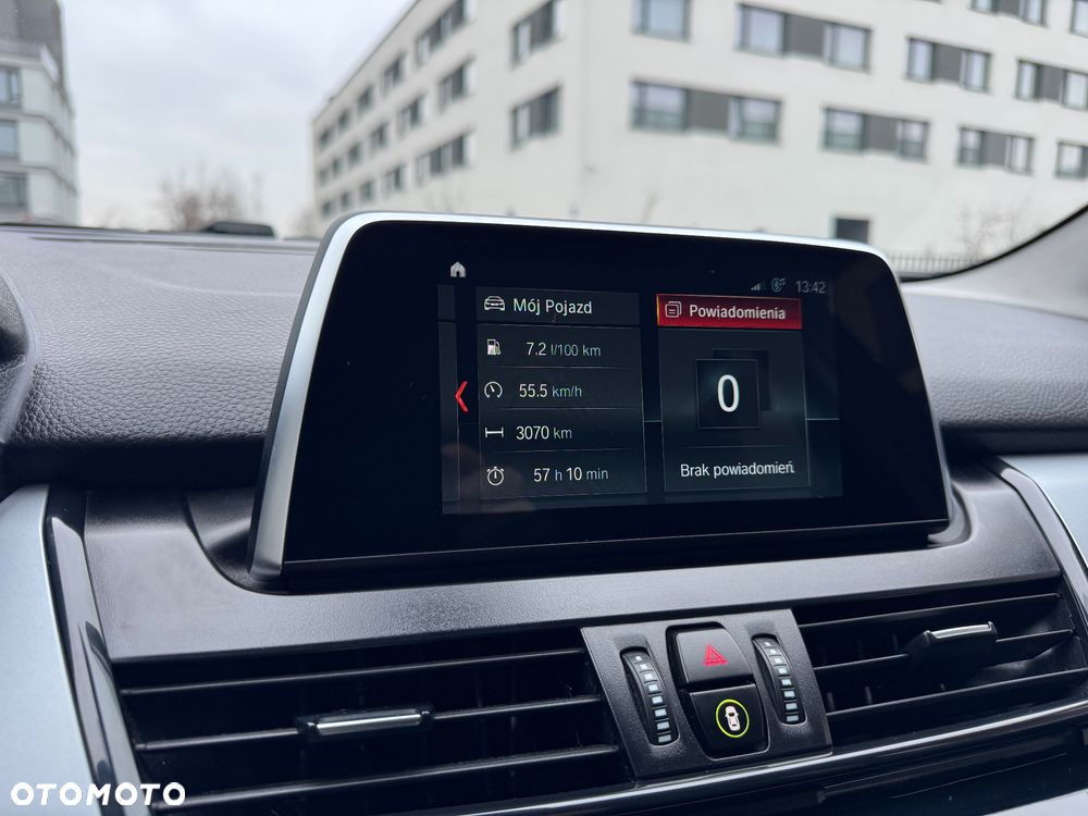 BMW Seria 2 216d Luxury Line - 29