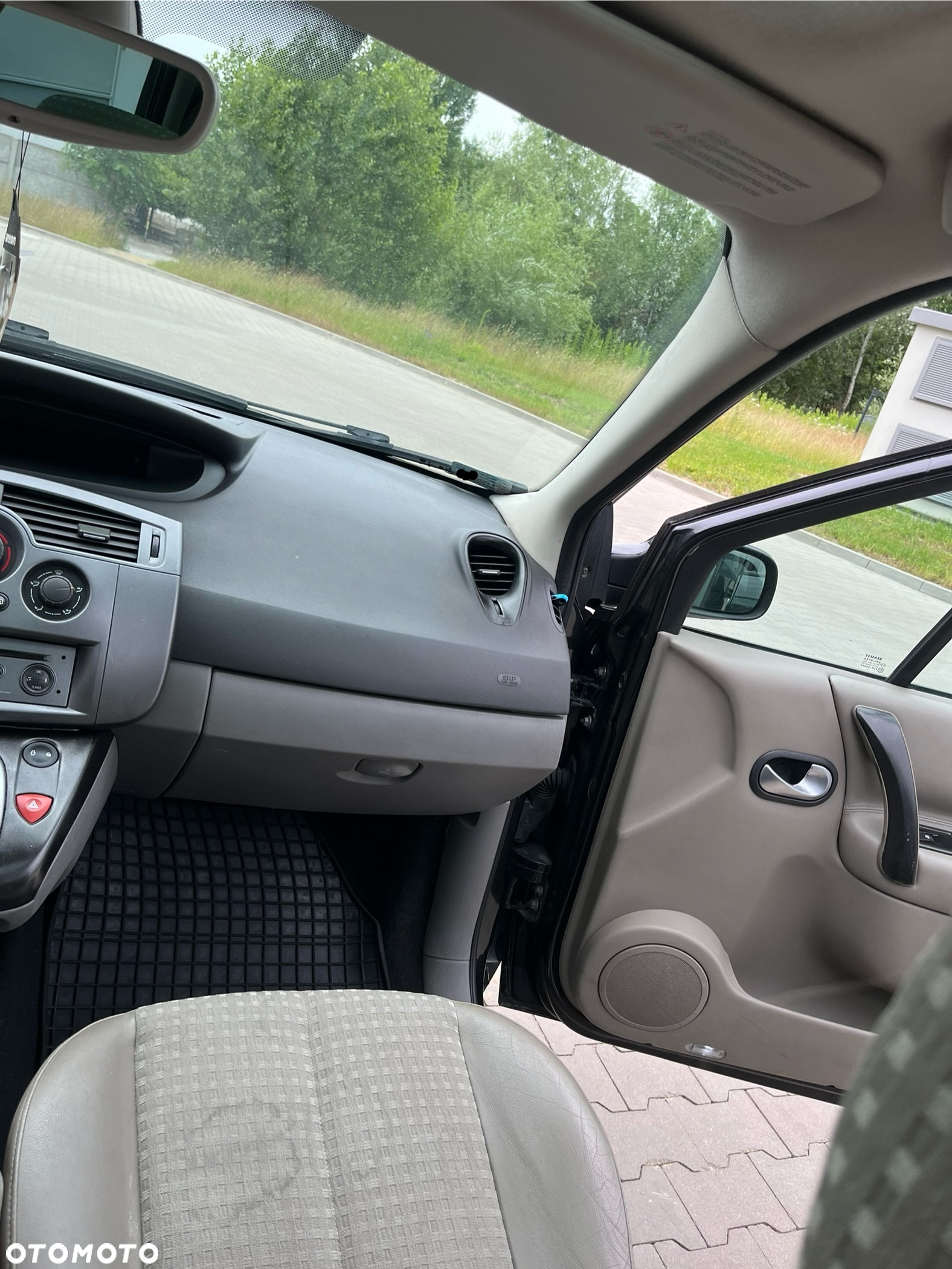 Renault Scenic 1.5 dCi Pack Authentique - 32