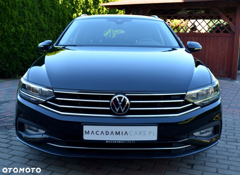 Volkswagen Passat 2.0 TDI SCR DSG Business - 2