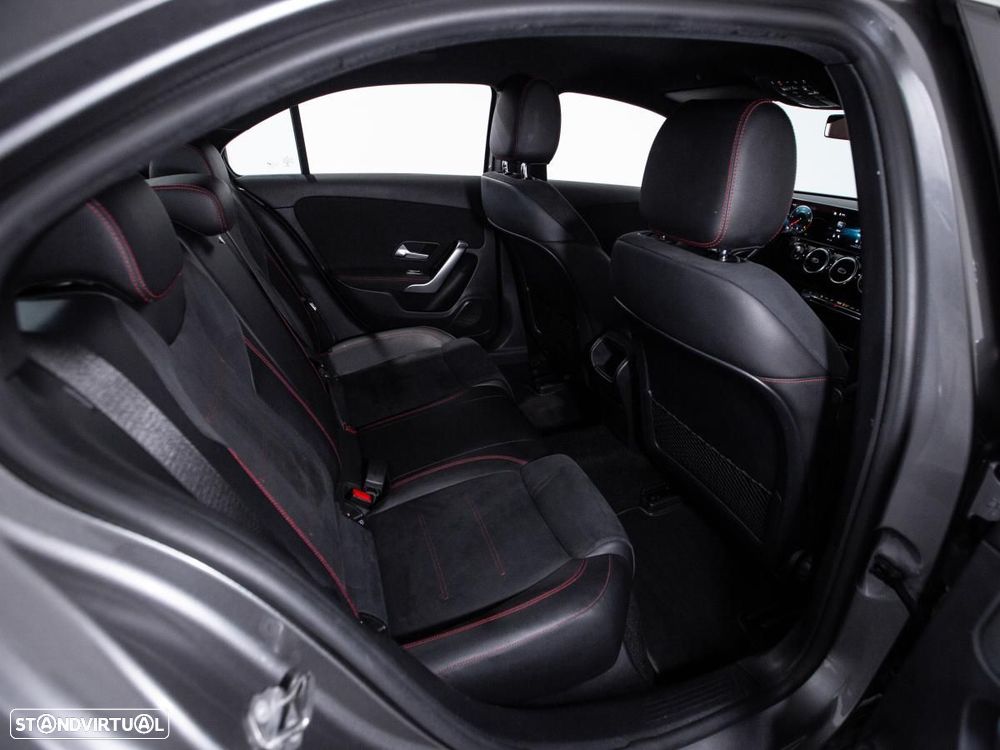 Mercedes-Benz A 180 Limousine - 12