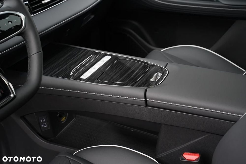 Omoda 5 1.5 T-GDI Hybrid Premium DHT - 20