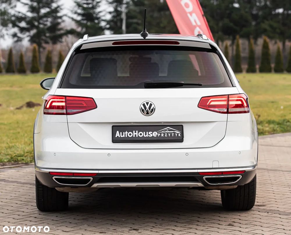 Volkswagen Passat Alltrack - 9