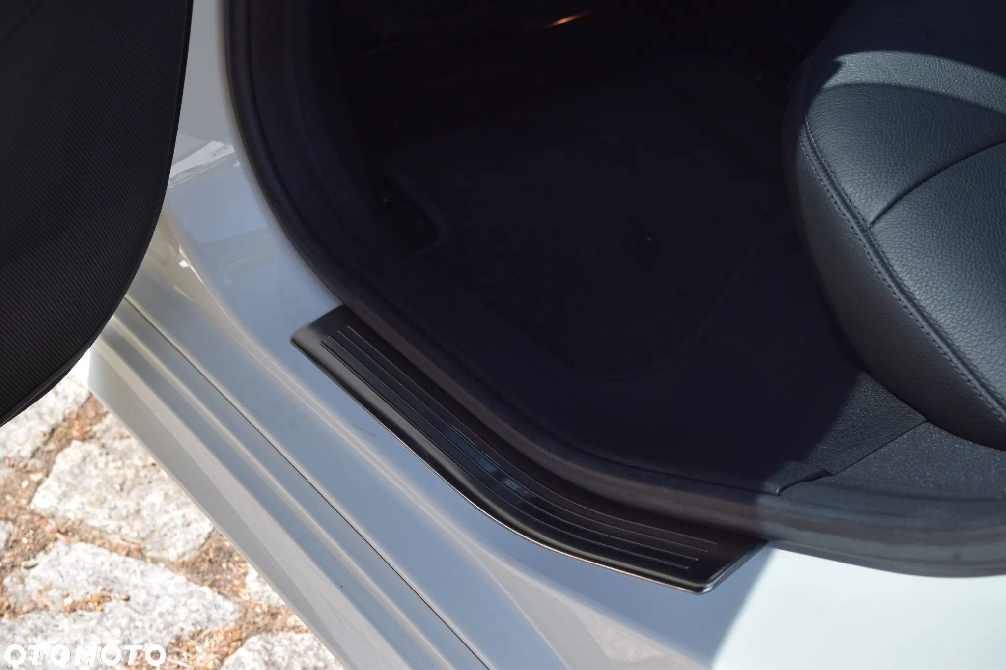 Mercedes-Benz Klasa E 350 4-Matic Avantgarde - 30