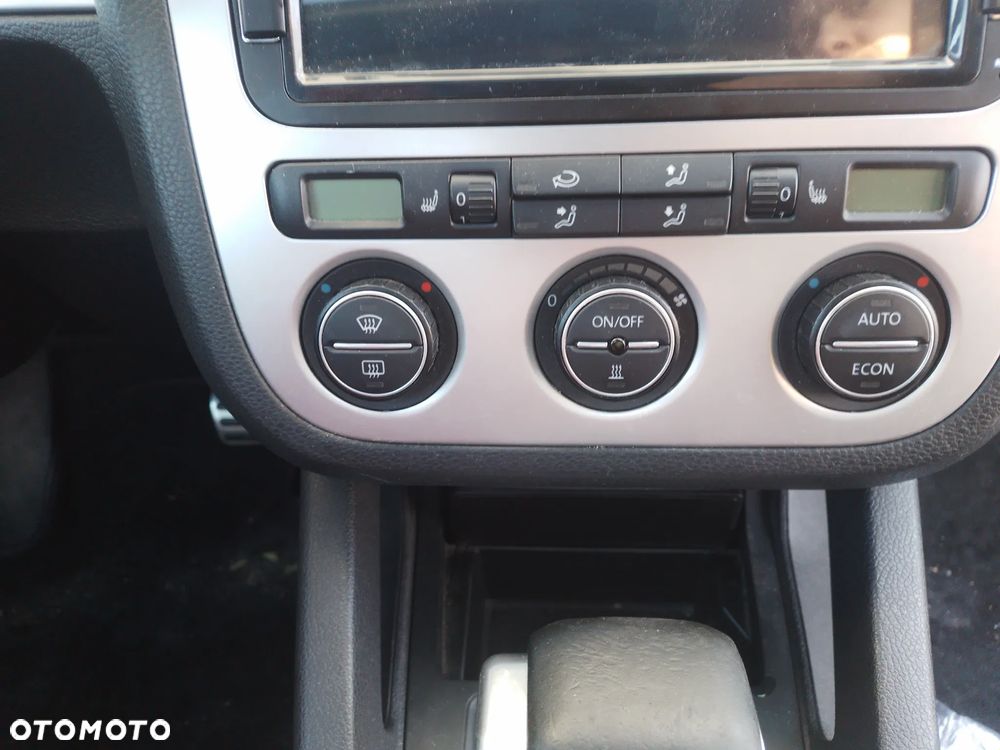 VW EOS 2.0 FSI 05-10 -  GAŁKA ZMIANY BIEGÓW DSG Z MIESZKIEM - 30