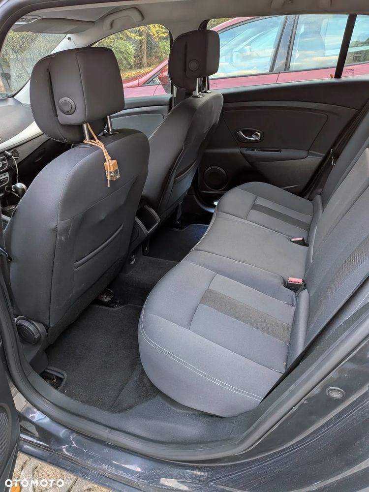 Renault Megane 1.5 dCi Dynamique - 6