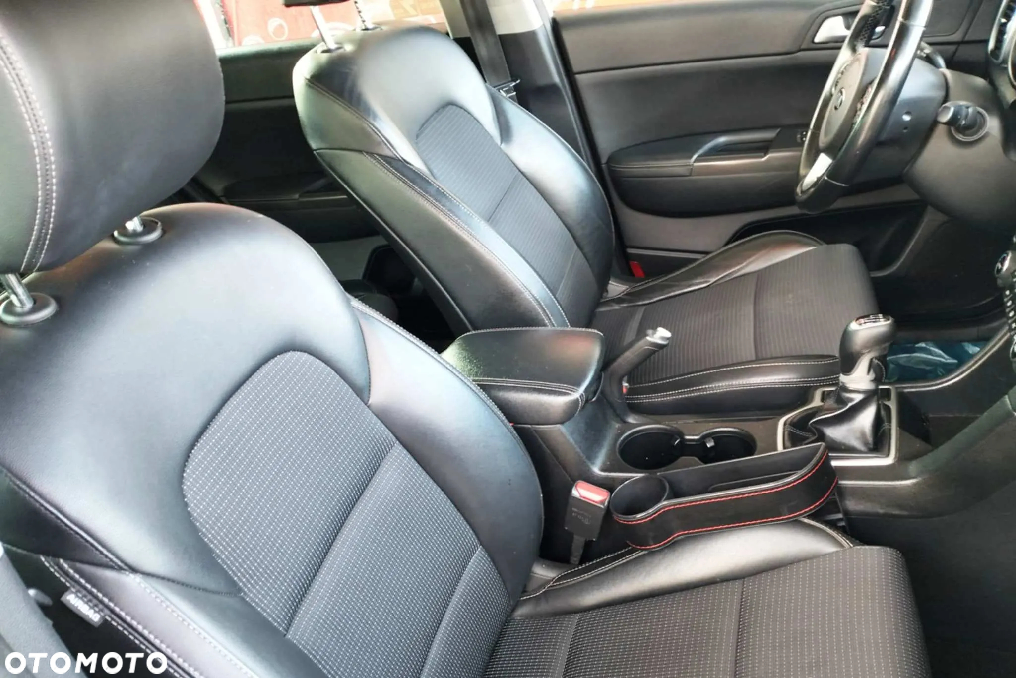Kia Sportage 1.6 GDI Business Line 2WD - 13