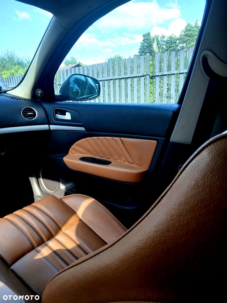 Alfa Romeo 159 1.9JTDM Q-Distinctive - 5
