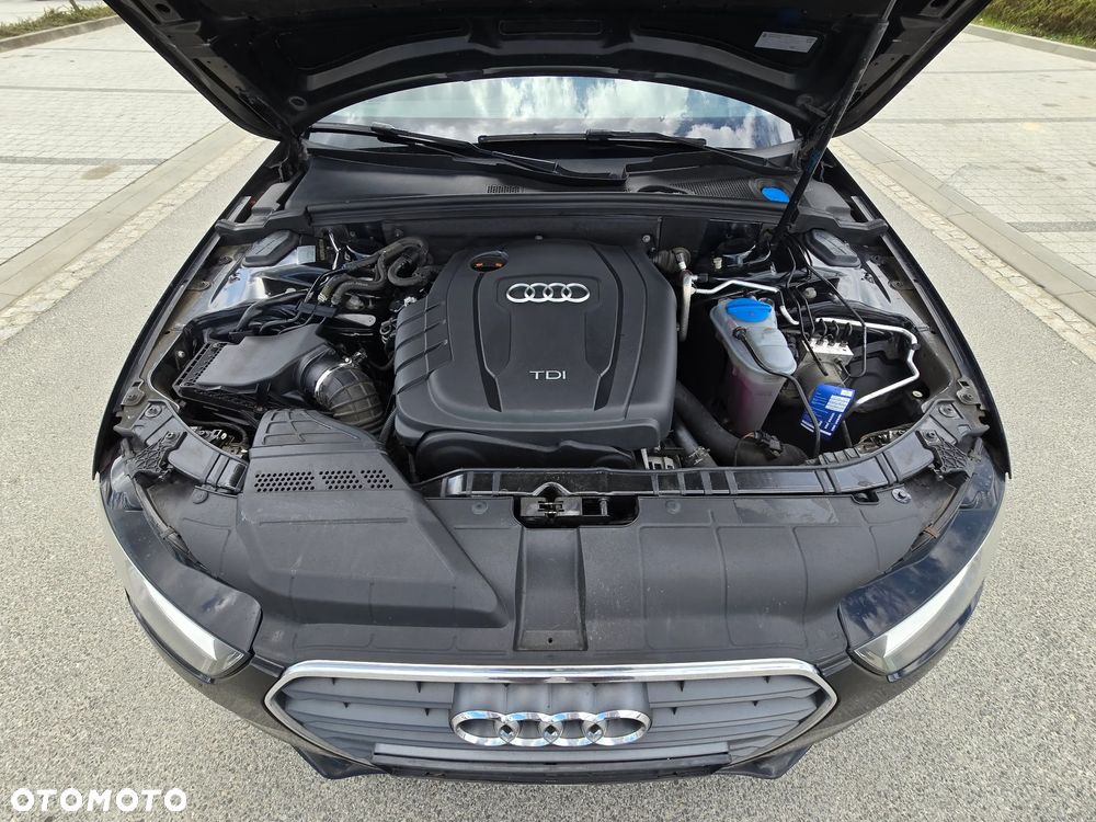 Audi A4 Avant 2.0 TDI DPF quattro Attraction - 17