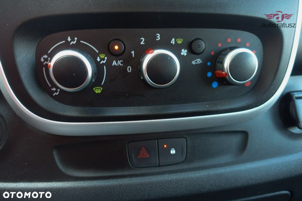 Renault Trafic - 29