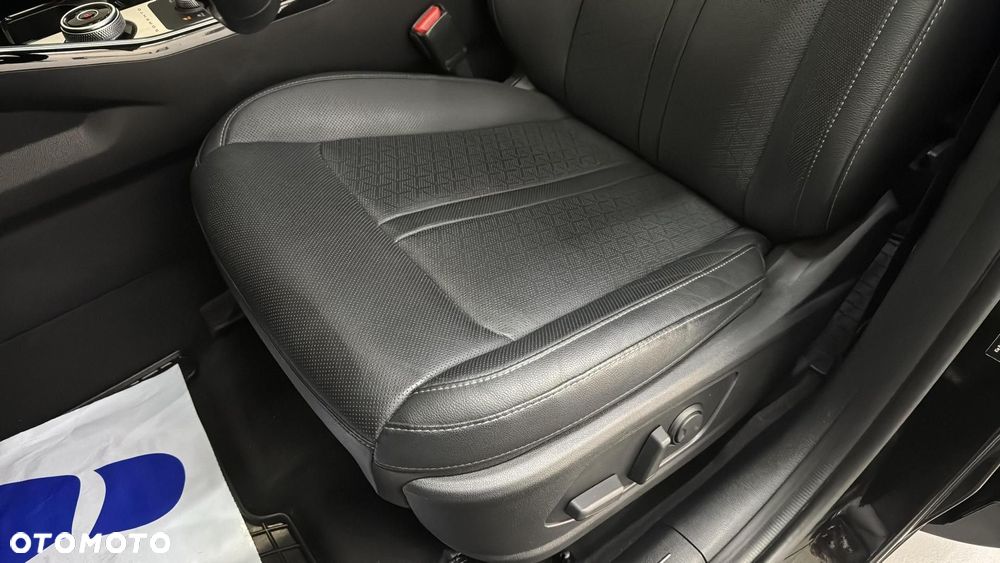 Kia Sorento 1.6 T-GDI HEV XL 7os - 14