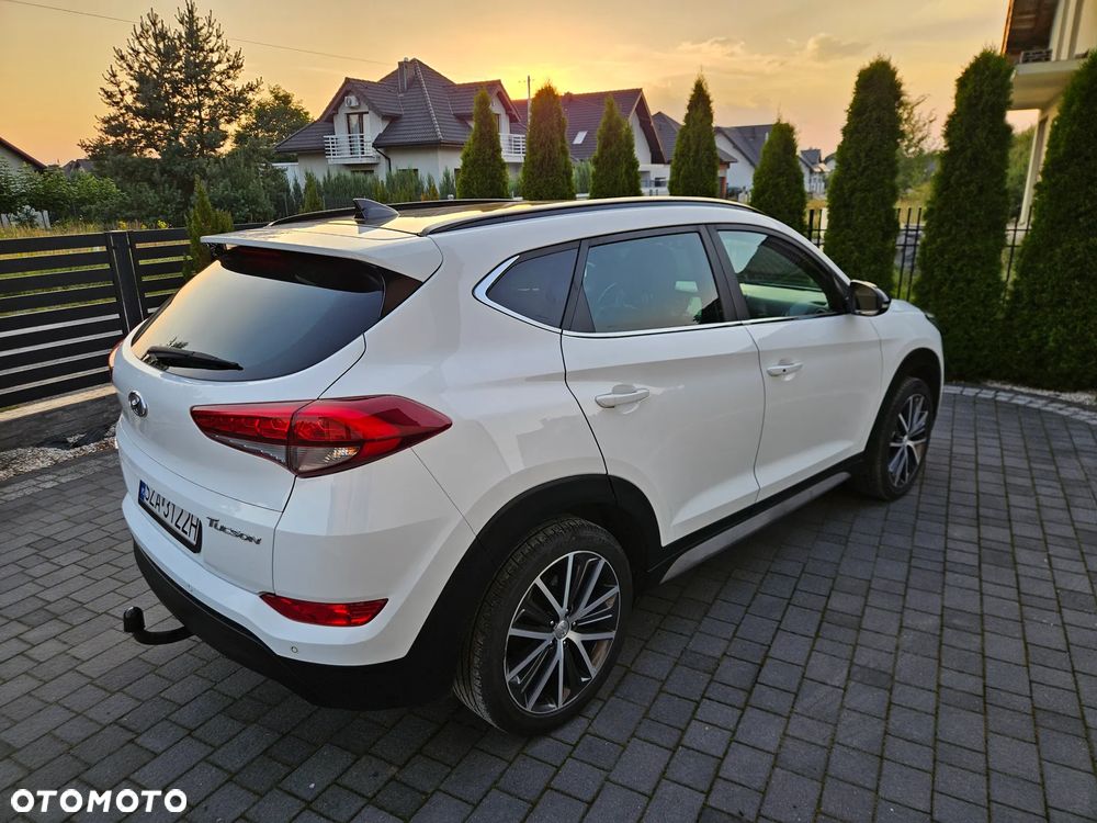 Hyundai Tucson blue 1.7 CRDi 2WD Advantage - 8