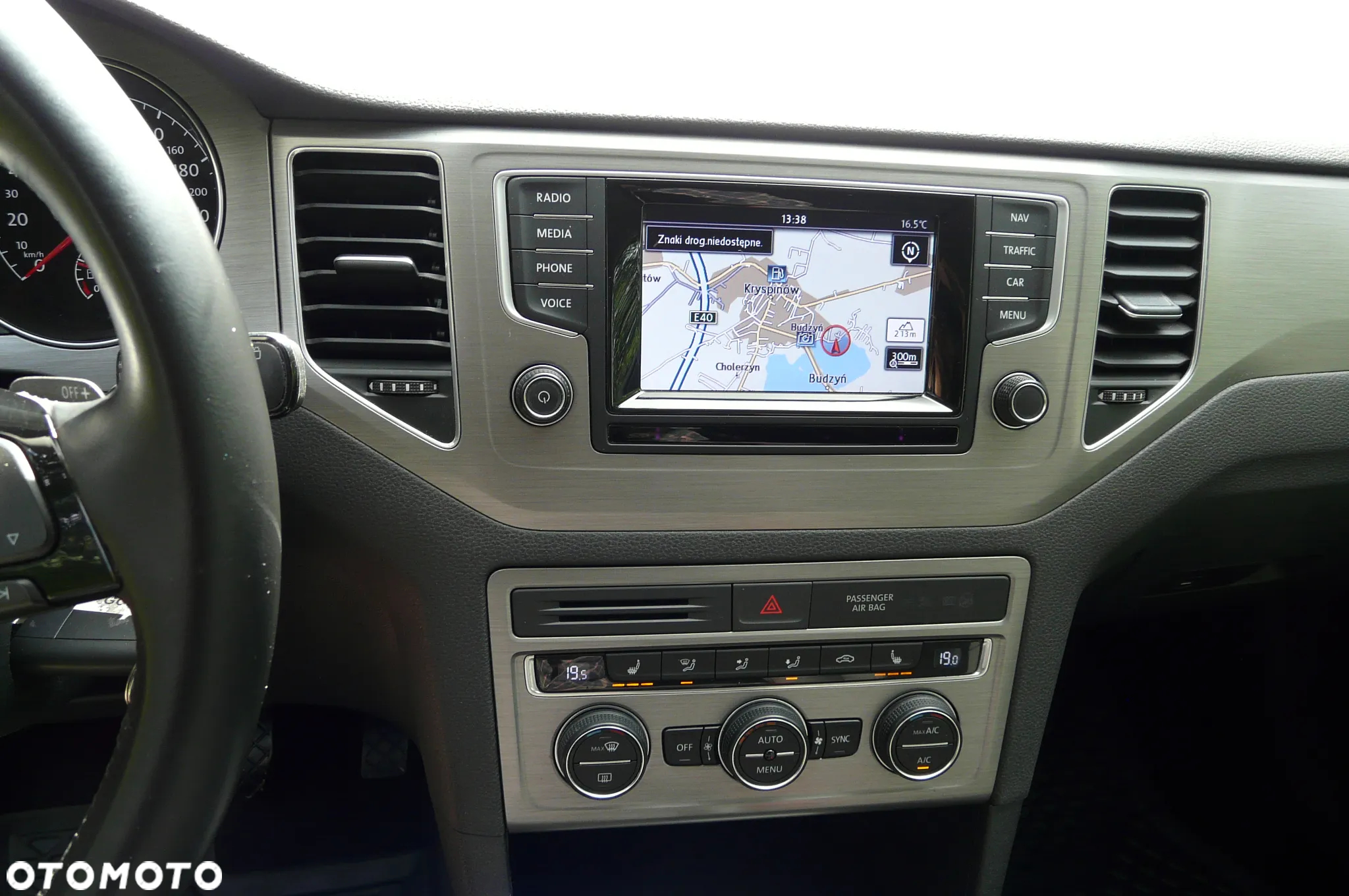 Volkswagen Golf Sportsvan 1.5 TSI ACT DSG Comfortline - 16