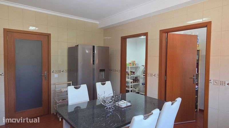 T3 com Garagem Box e Sótão em Vilela, Paredes - Grande imagem: 2/12