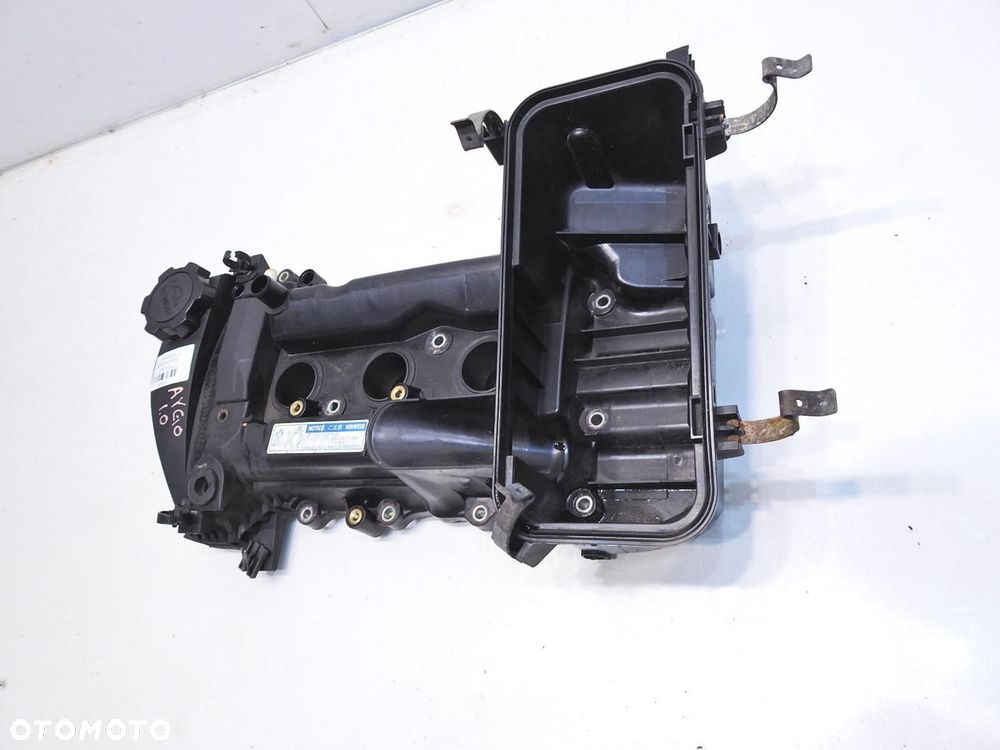 POKRYWA ZAWORÓW TOYOTA AYGO I 1.0 - 4