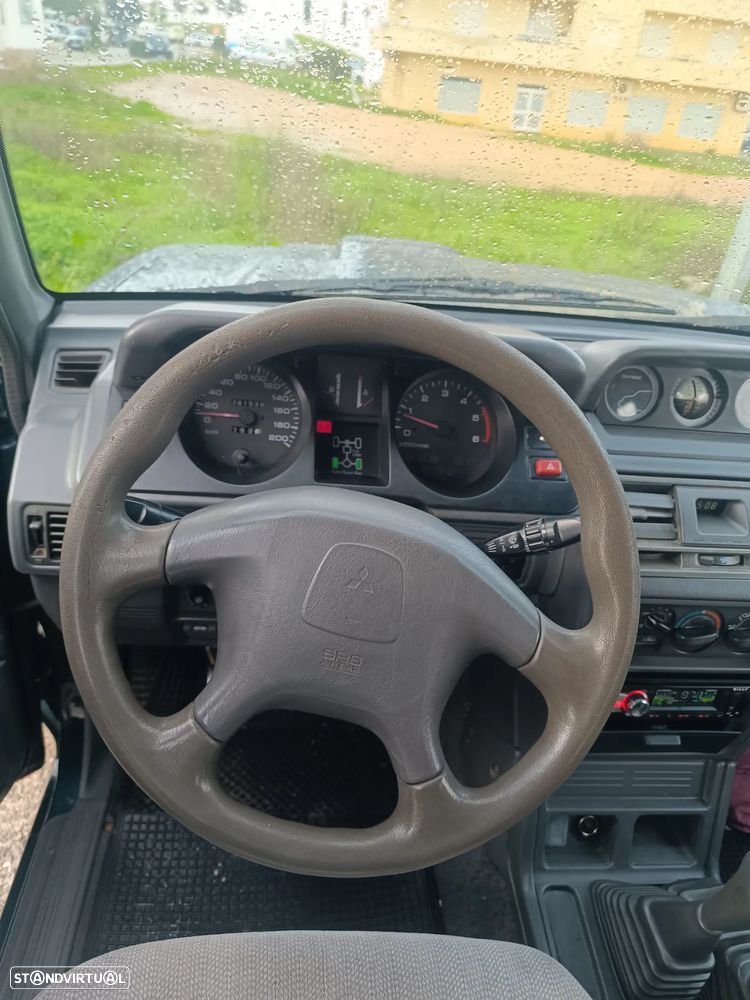 Mitsubishi Pajero 2.8 TD GLS Longo - 29