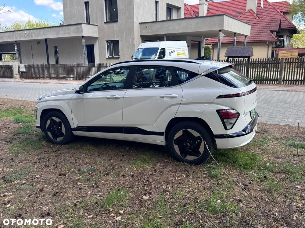 Hyundai Kona - 7
