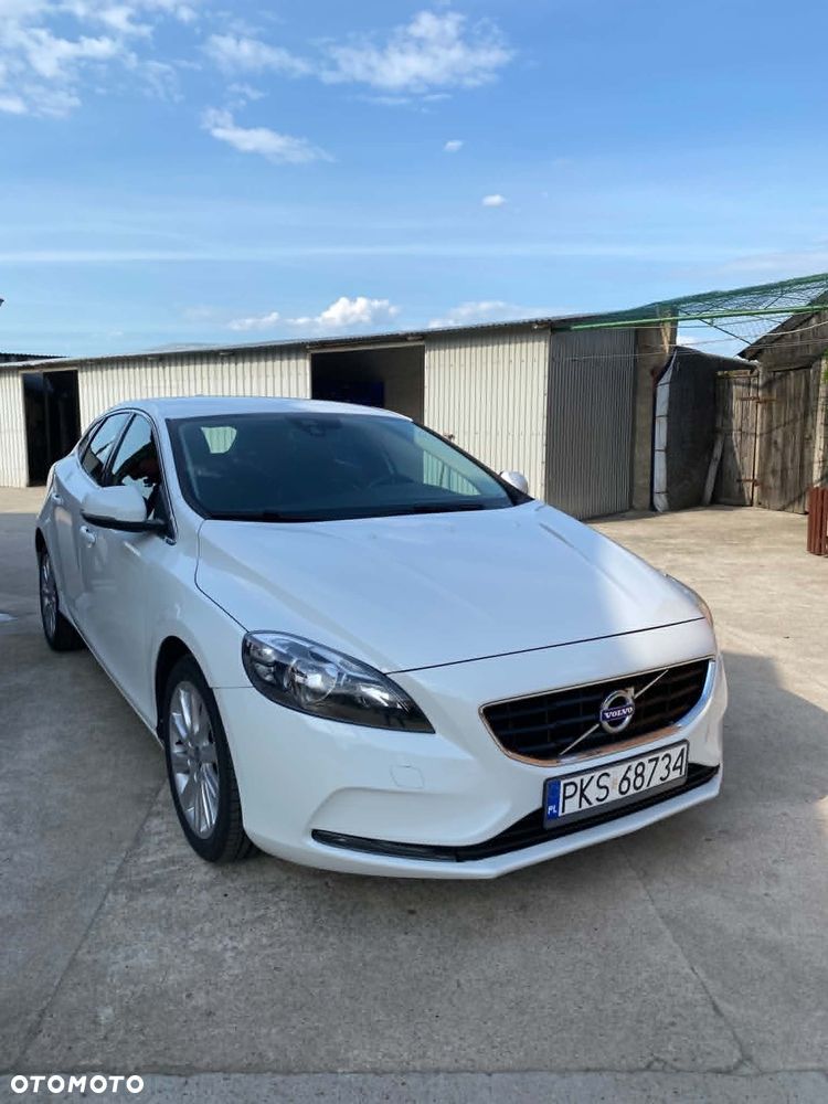Volvo V40 D2 - 2