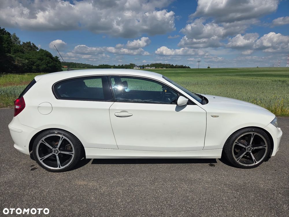 BMW Seria 1 116i - 5