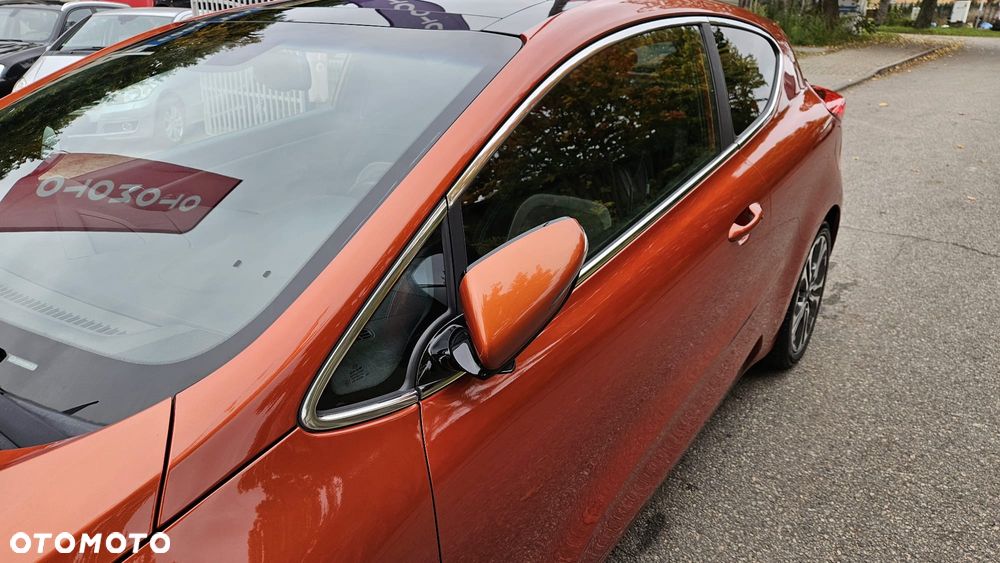 Kia Ceed - 9