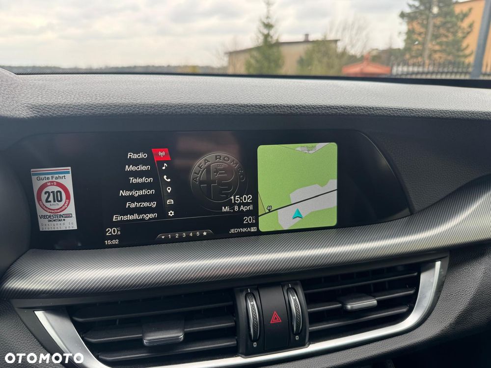 Alfa Romeo Stelvio 2.0 Turbo 16V AT8-Q4 Estrema - 16