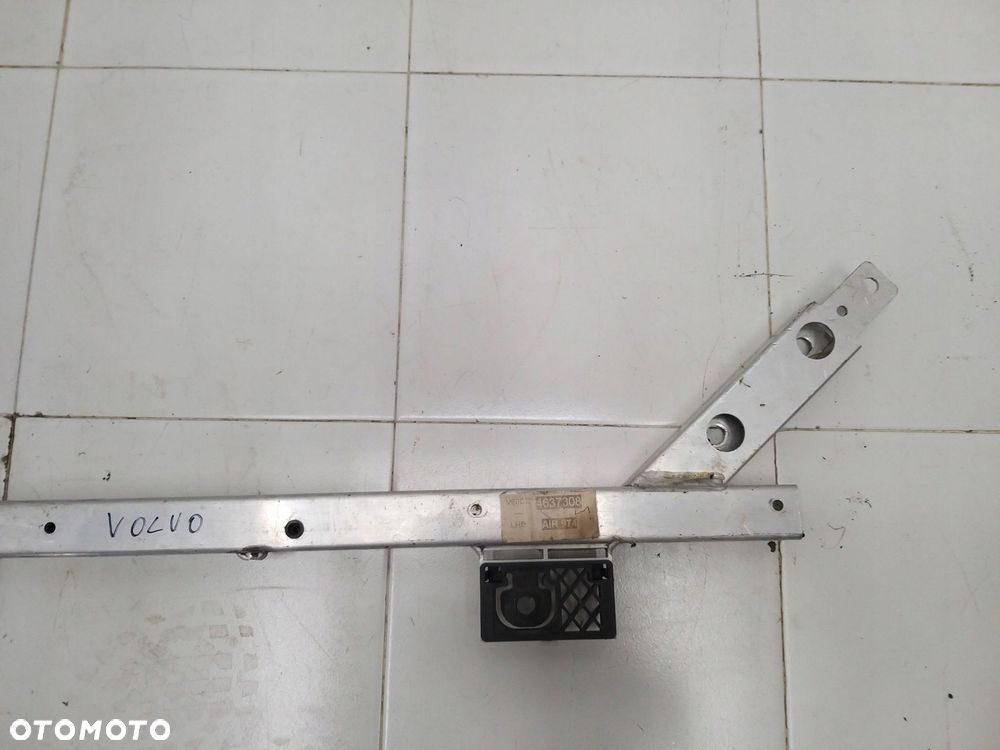 volvo s60 v60 18- belka wzmocnienie zderzaka przednia górna 32348648 - 2