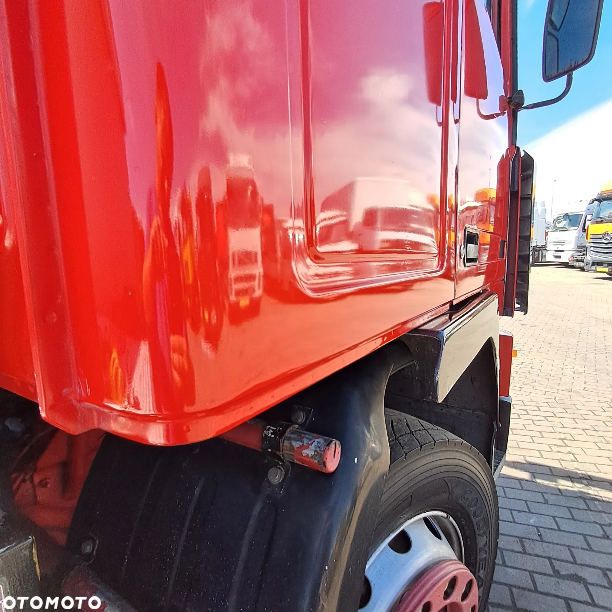 Volvo F10 - 21