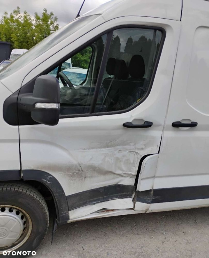 Maxus DELIVER9 - 33