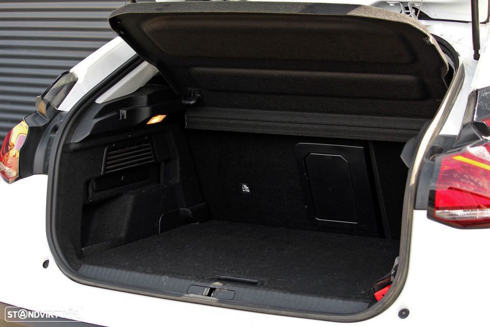 Citroën e-C4 50 kWh Shine - 30