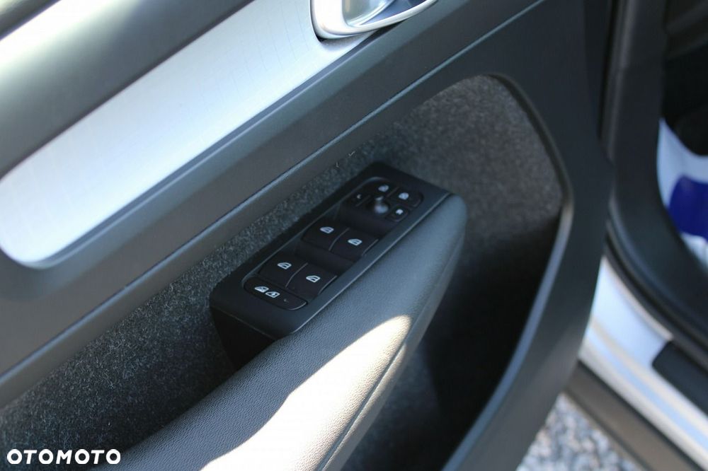 Volvo XC 40 - 14