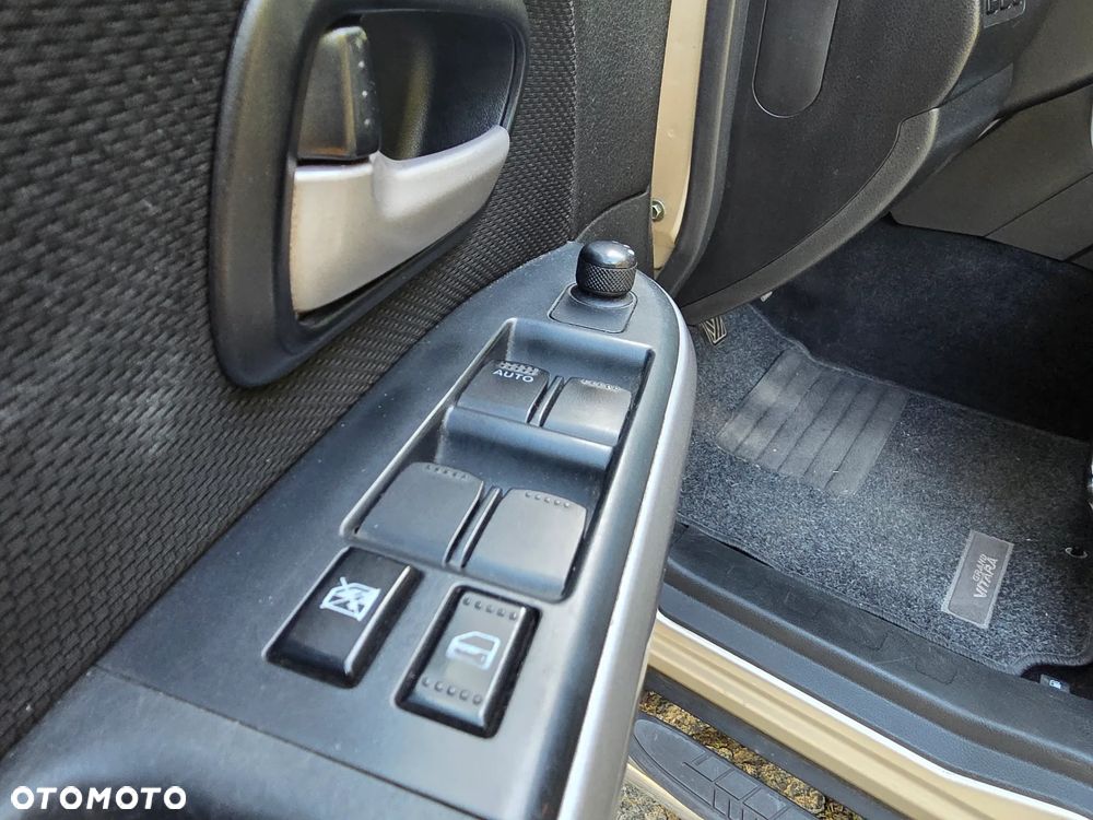 Suzuki Grand Vitara 2.0 Comfort - 16