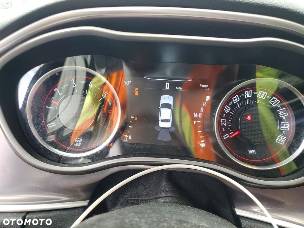 Dodge Challenger Automatik R/T Plus - 10
