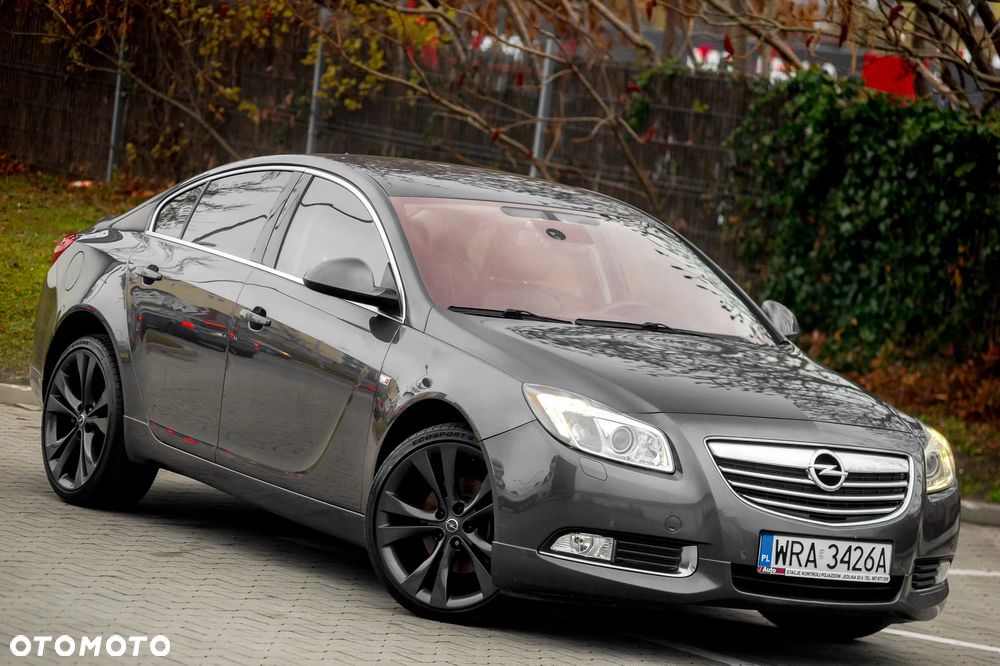 Opel Insignia 2.0 Turbo 4x4 Cosmo - 12