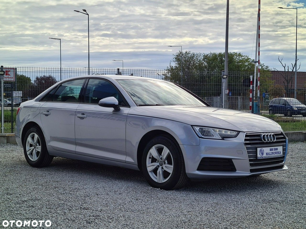 Audi A4 1.4 TFSI S tronic - 8